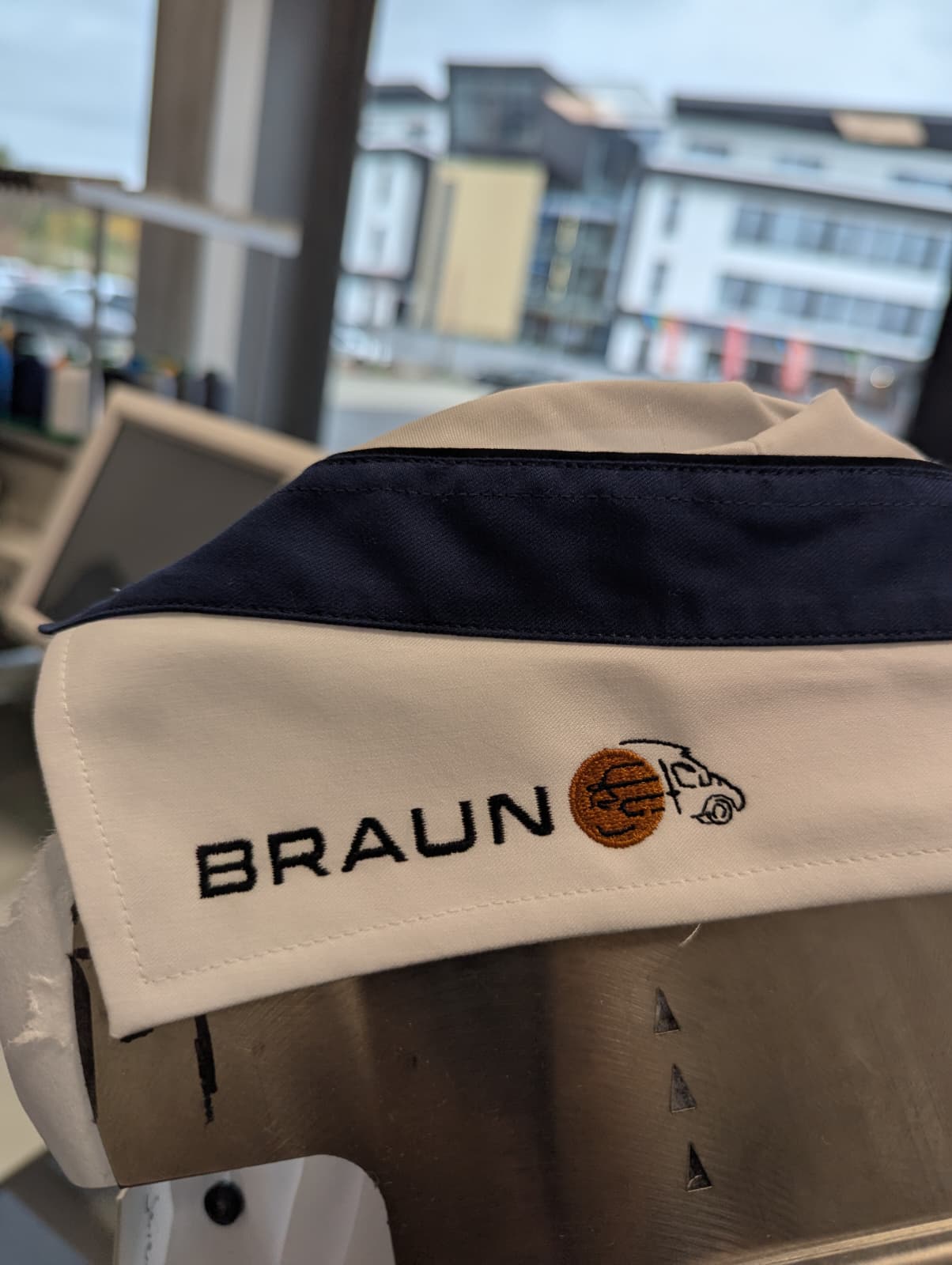 Veredelung Stickerei